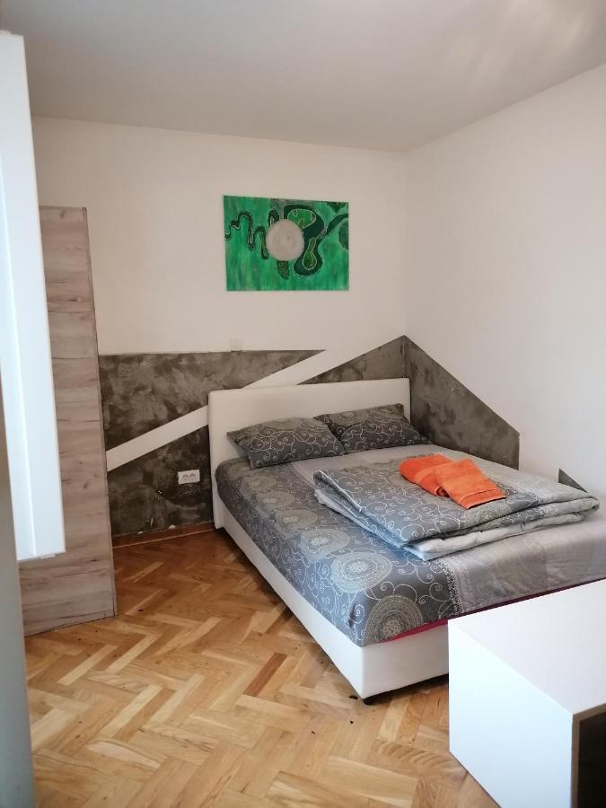 Apartamento Natasa Belgrado Exterior foto